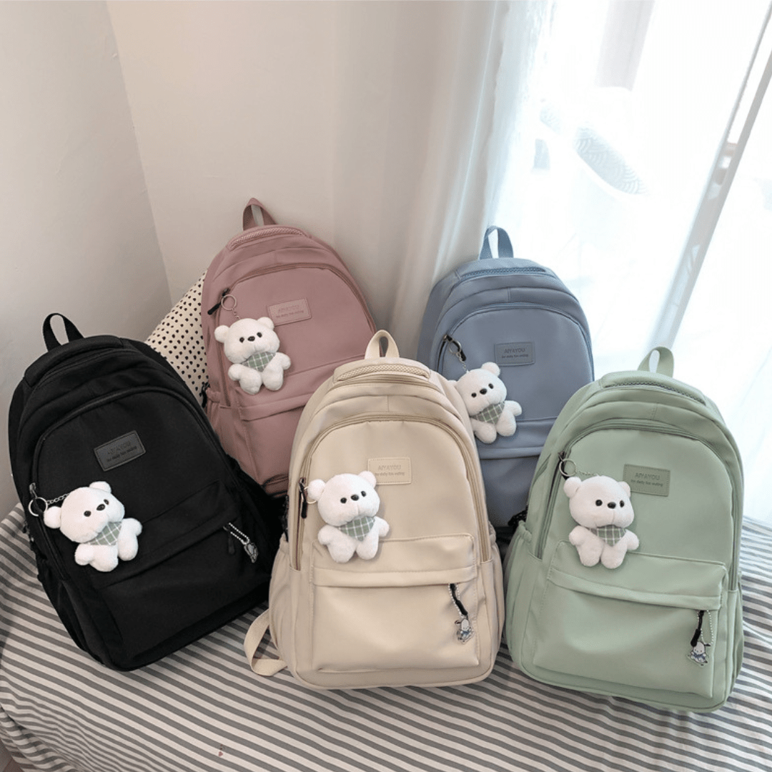 Basic - Spacious and durable school backpack