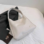 Celne, Retro Toteväska