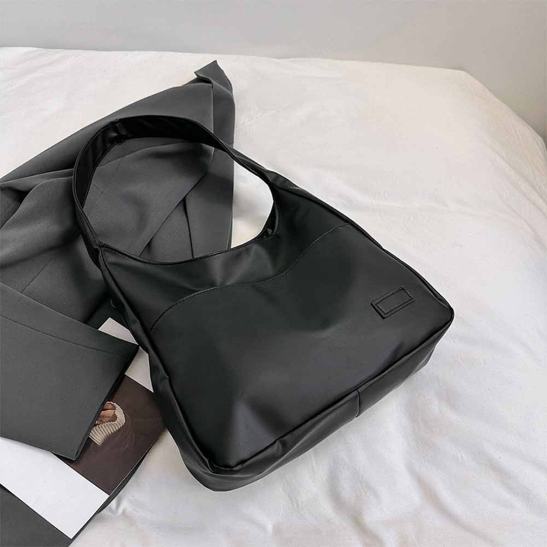 Celne, Retro Toteväska