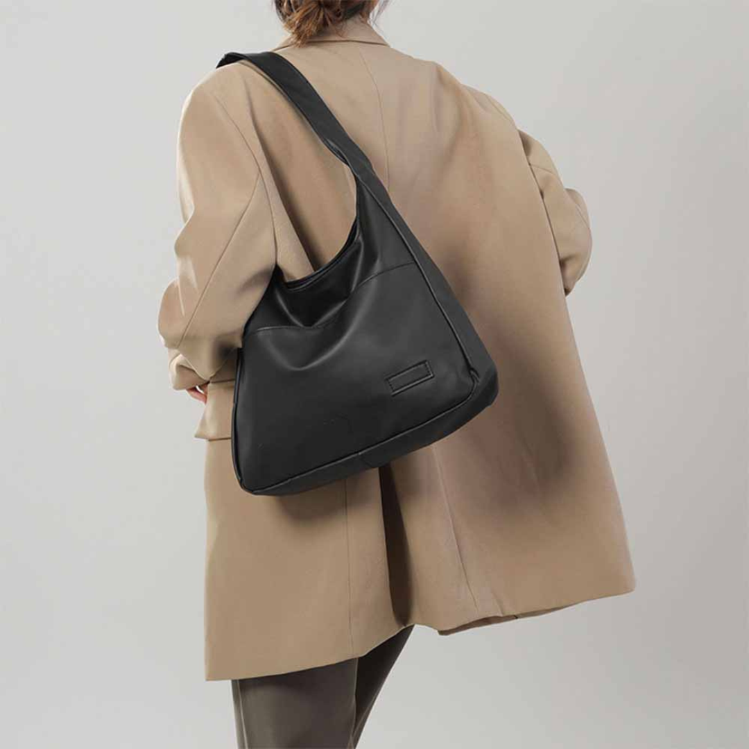 Celne, Retro Toteväska