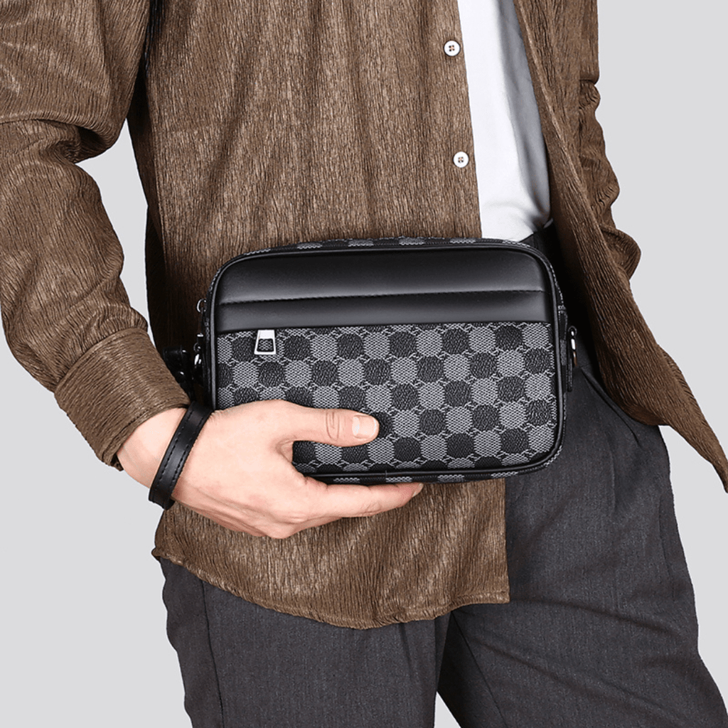 Ravik, Crossbody