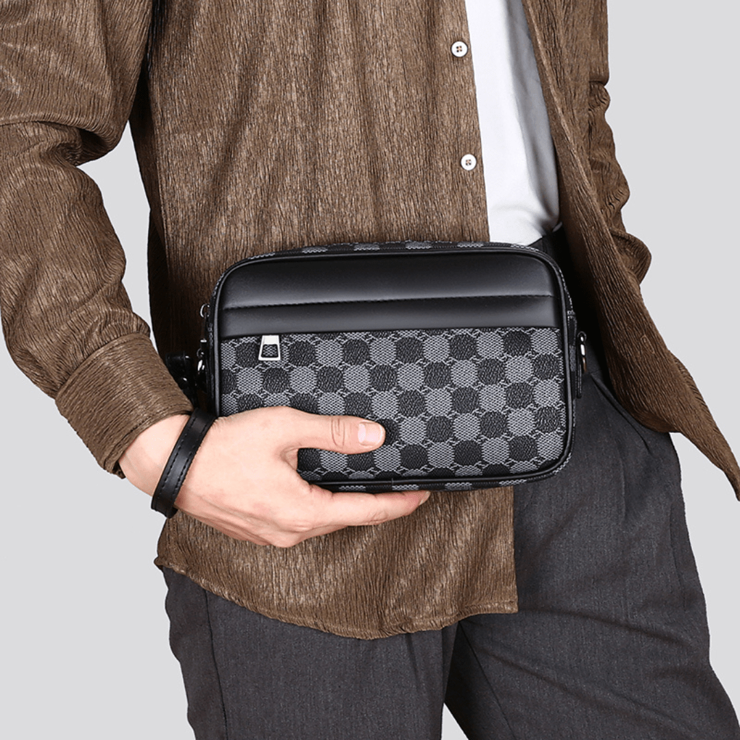 Ravik, Crossbody