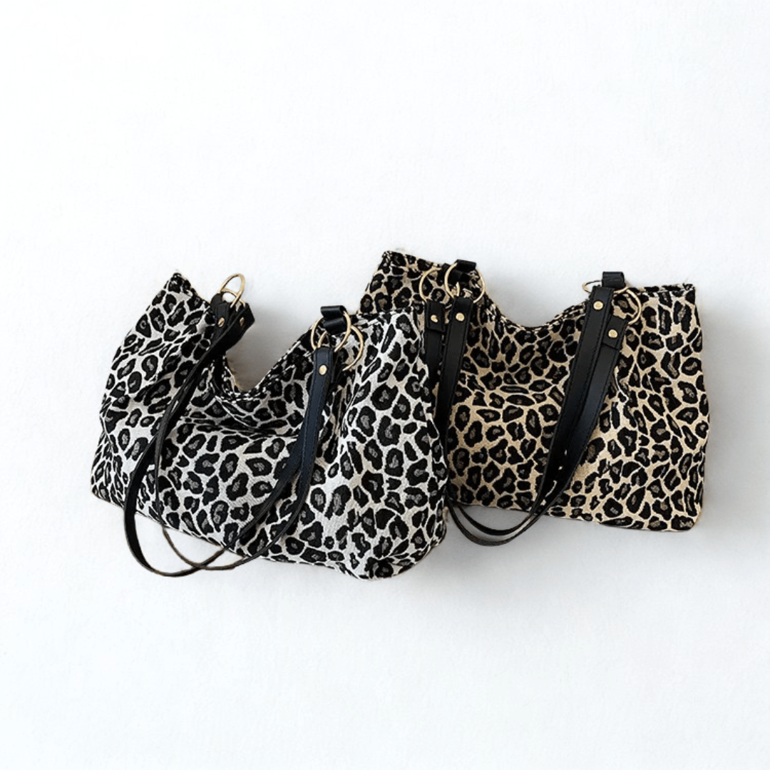 Sia, Tote taske med leopardmønster