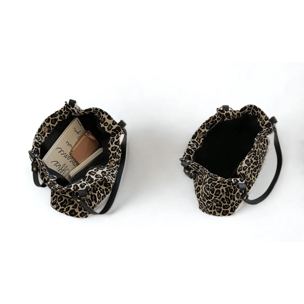 Sia, Tote taske med leopardmønster